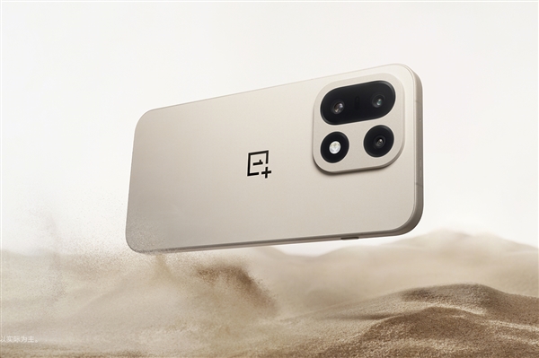 OnePlus 15 launches the most advanced mobile phone screen: breaking 9 world records